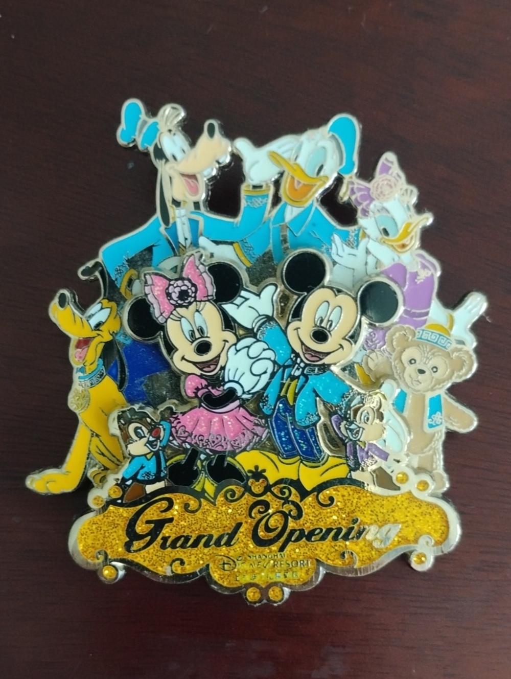 Disney Pin Grand Opening
